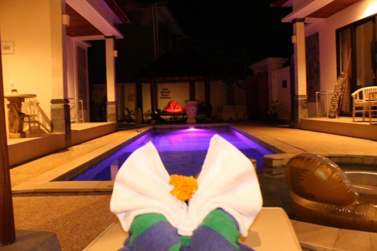 Villa Viking Jimbaran  Exterior photo